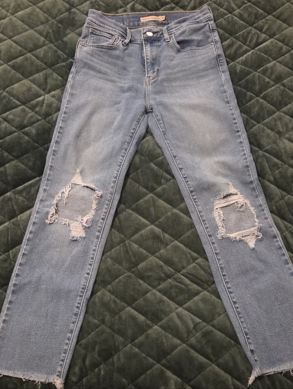 Levi's 724 Light Blue Distressed High Rise Straight Crop Jeans - Size 26